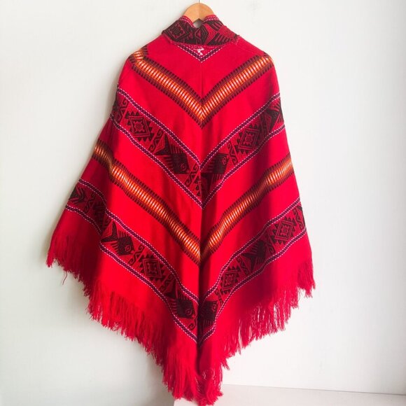 Vintage 100% Wool Ethnic Red Boho Cape Poncho OS - Picture 6 of 6